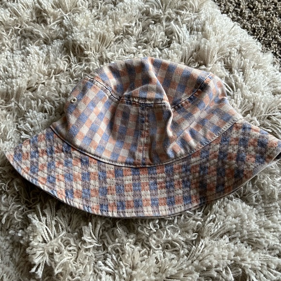 Bucket Hat - Picture 3 of 5